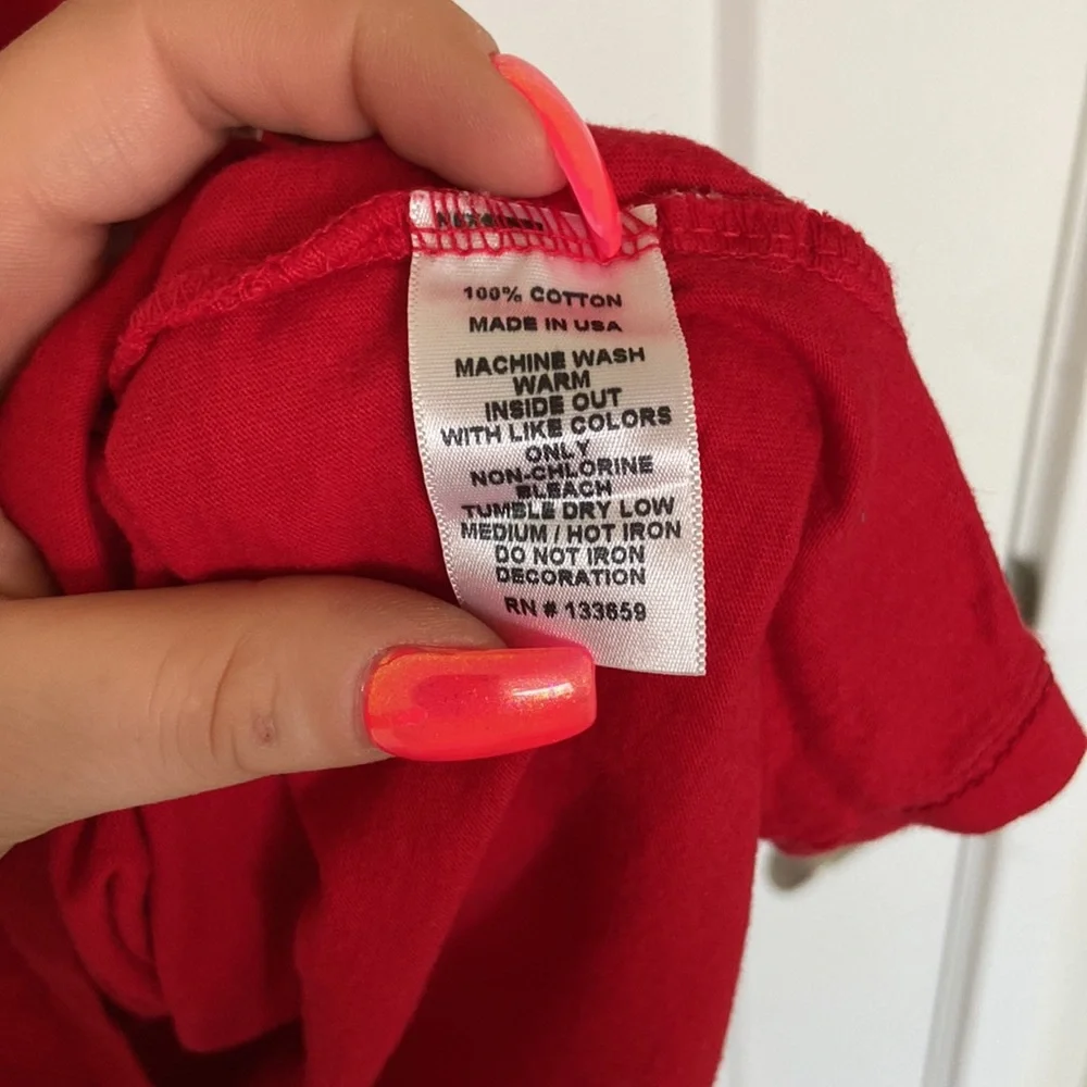 Wisconsin Red Tank Top - Picture 2 of 3